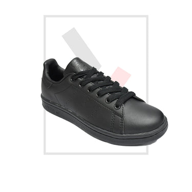Stan Smith Triple Black Kicks Kenya