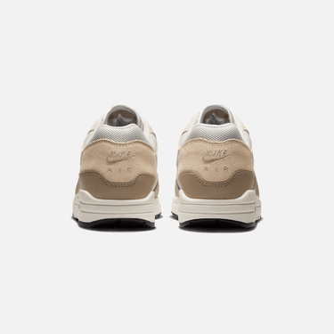 Air Max 1 "Essential Summit"