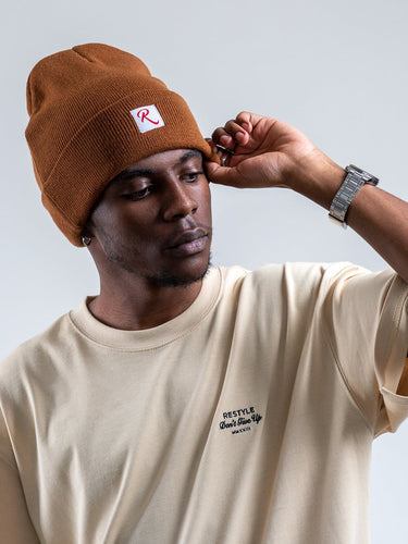 Restyle Patch Beanie - Brown Restyle