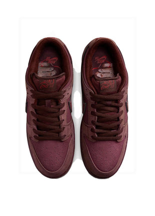 SB Dunk Low City of Love Burgundy Crush