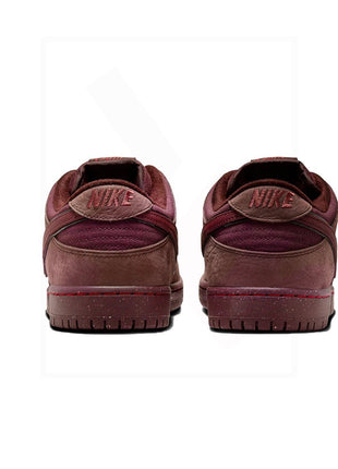 SB Dunk Low City of Love Burgundy Crush