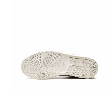 Jordan 1 Low "Paris" Kicks Kenya